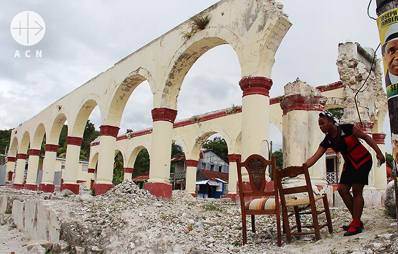 2010년 태풍피해를 입은 바이네 성당. 출처=ACN자료사진 