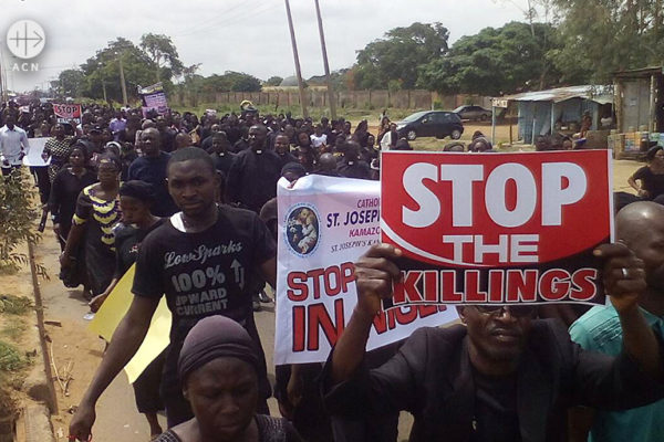 christians-demonstrating-peaceful-against-the-bloodshed-in-nigeria