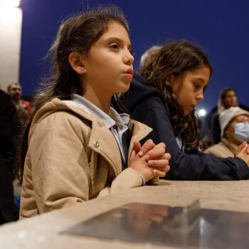 Children and adults praying for peace on 18.10.22 in Fatima, Portugal.
INTERNATIONAL / INTERNATIONAL 22/01456 ID 2203866
1 Million Children Praying the rosary, 2022