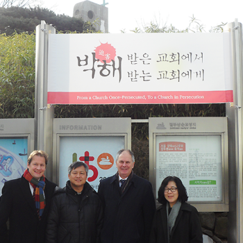 ‘박해받은 교회에서 박해받는 교회에게’ 병인박해 150주년 캠페인(출처=ACN 자료사진)