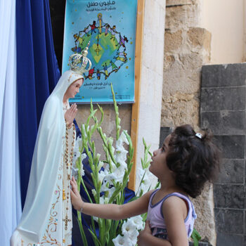 2020년 ACN 100만 어린이의 묵주기도에 참여하는 시리아의 어린이들 (출처=ACN 자료사진)