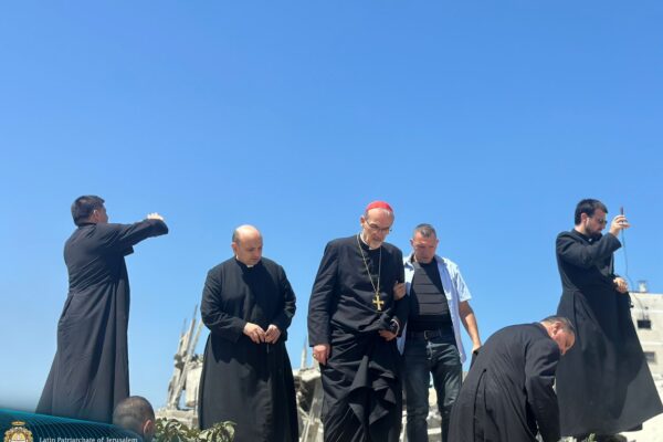 Gaza, July 18, 2025
Visit of His Beatitude Cardinal Pierbattista Pizzaballa, Latin Patriarch of Jerusalem, to the Holy Family Parish in Gaza following the recent attack that caused significant damage to the Catholic Church of the Holy Family and left several people injured, and causing some deaths.
For more information:
https://www.youtube.com/watch?v=oLmVUb4f5Ec
https://www.youtube.com/watch?v=216LJPDVYb0